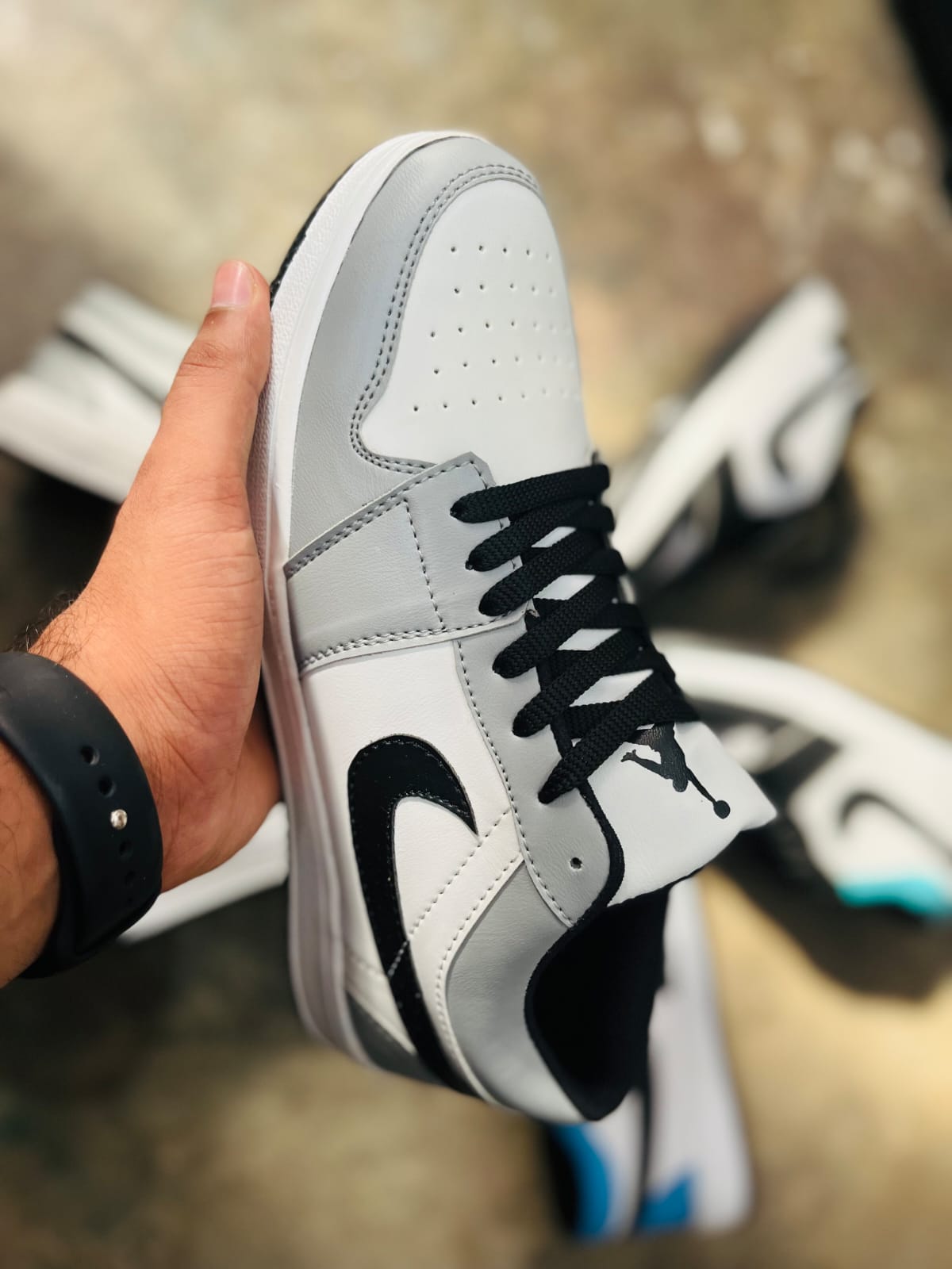 Shop for Air jordan copy shoes for men on sale with with full cash on delivery - Image 5