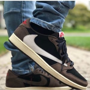 Travis Scott x Air Jordan 1 Low Shoes