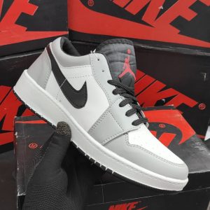 made up Air jordan1 light smoke grey  senakers