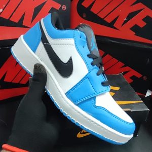 Jordan 1 low university Blue shoes