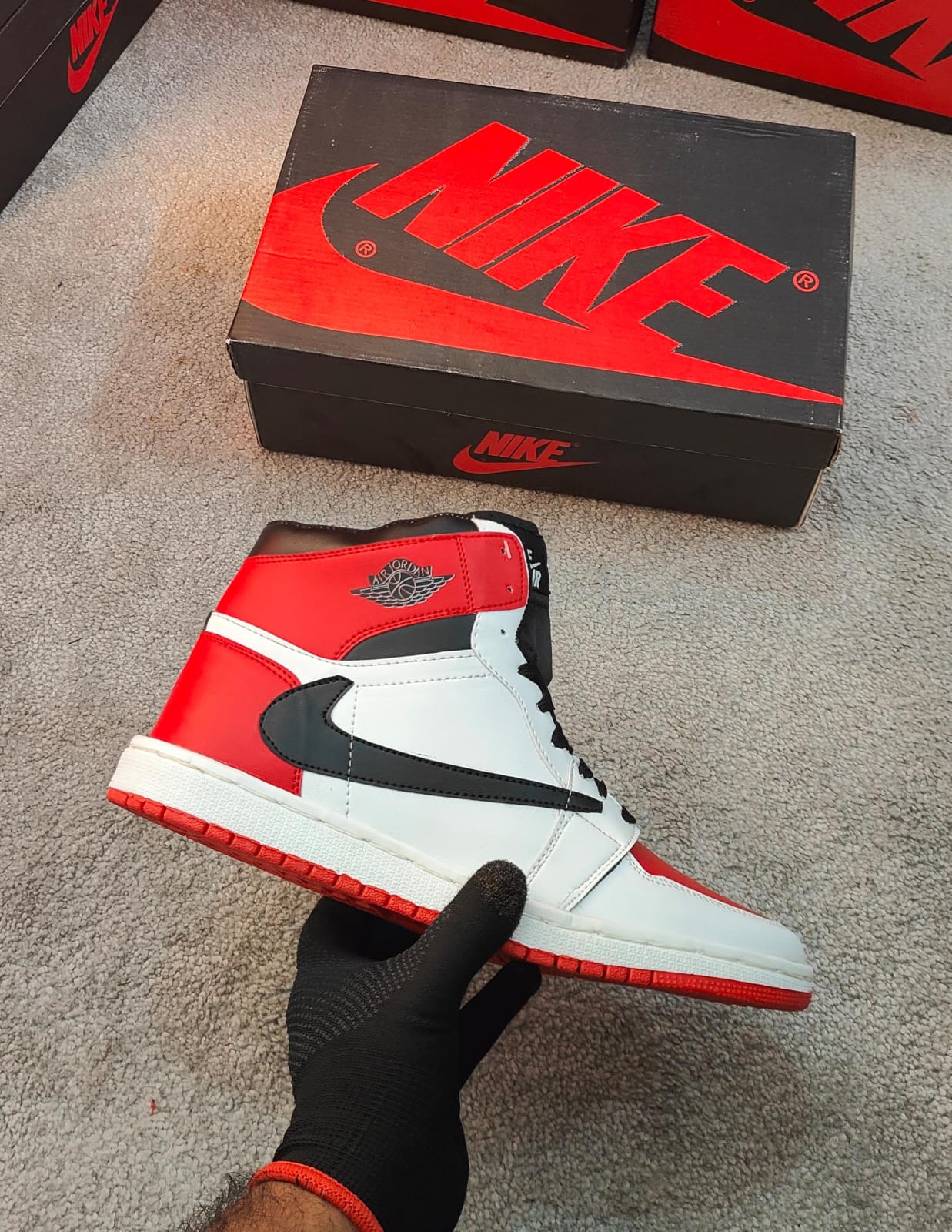First Copy Travis Scott Chicago White Red Black Shoes