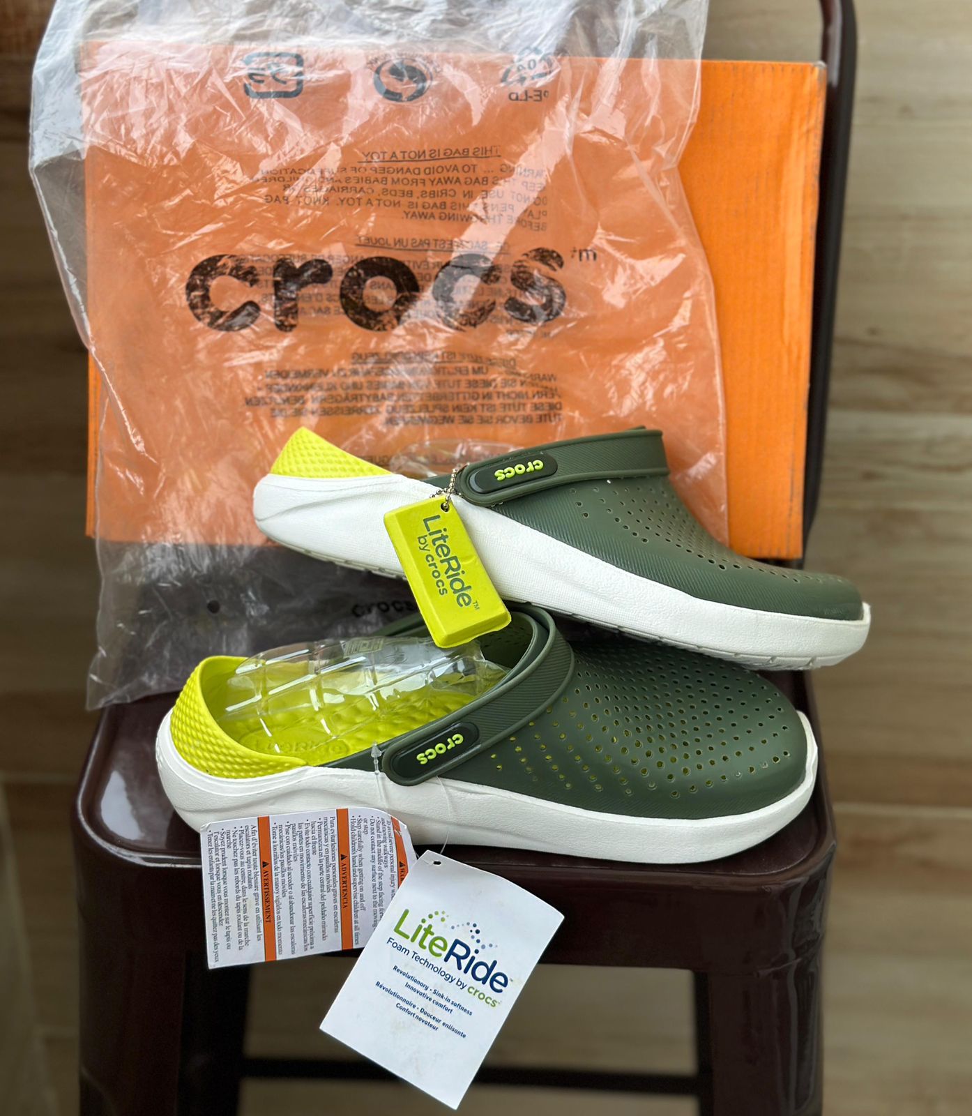 Buy first copy Crocs literide 180 light green - Image 2